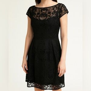 Nanette Lepore Black Lace Dress Sheer Yoke Cap Sleeve Size 12 EUC